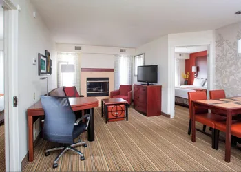 Residence Inn by Marriott Rockford hotel thumbnail 5