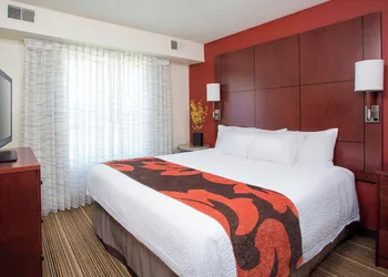 Residence Inn by Marriott Rockford hotel thumbnail 7