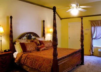 Inn On Barons Creek hotel thumbnail 6