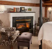 The Inn at Round Barn Farm hotel detail image 7