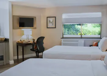 Align Inn Vermont hotel thumbnail 6