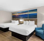 Days Inn by Wyndham Clayton hotel detail image 7