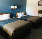 Econo Lodge Saint Albans hotel detail image 4