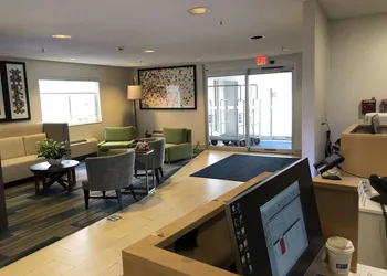 Holiday Inn Express Mt Vernon by IHG hotel thumbnail 8