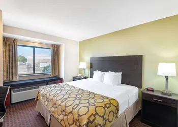 Baymont Inn by Wyndham Farmington hotel thumbnail 8