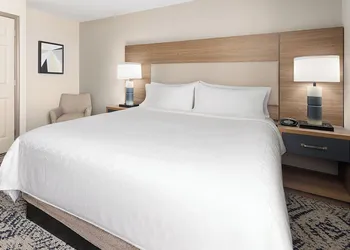 Candlewood Suites Chambersburg by IHG hotel thumbnail 8