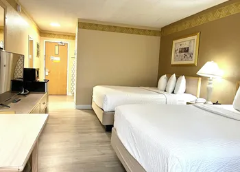 Brentwood Inn & Garden hotel thumbnail 5