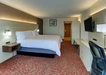 Holiday Inn Express Aberdeen by IHG hotel thumbnail 6
