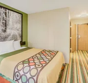 Super 8 by Wyndham Grayling hotel detail image 5