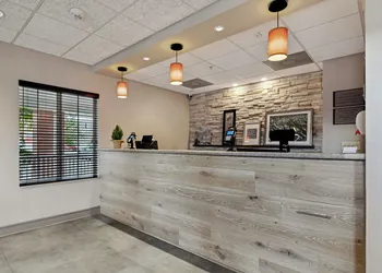 Country Inn & Suites by Radisson, Covington, LA hotel thumbnail 3