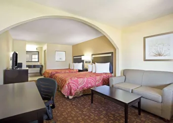 Days Inn by Wyndham Hammond hotel thumbnail 5