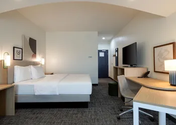 Spark by Hilton Hammond hotel thumbnail 5