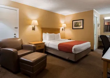 SureStay Plus by Best Western Covington hotel thumbnail 6