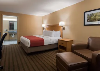 SureStay Plus by Best Western Covington hotel thumbnail 8