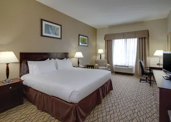 Holiday Inn Express Charles Town by IHG hotel thumbnail 8