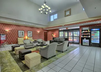Comfort Suites Parkersburg South hotel thumbnail 8