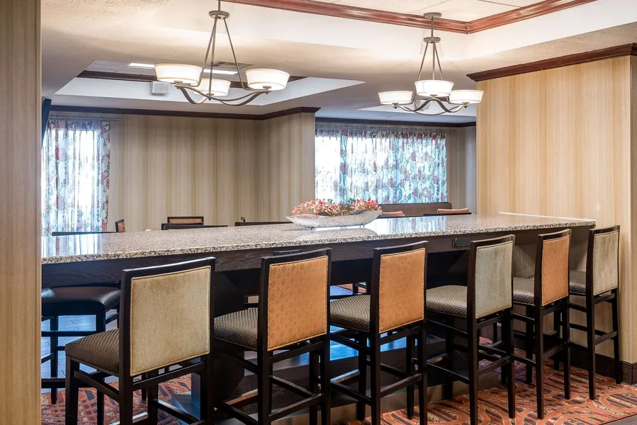 Hampton Inn Parkersburg-Mineral Wells hotel detail image 6