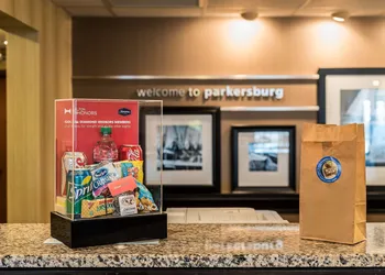 Hampton Inn Parkersburg-Mineral Wells hotel thumbnail 7