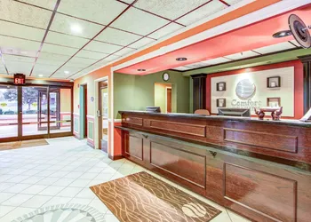 Comfort Inn & Suites Athens North hotel thumbnail 5