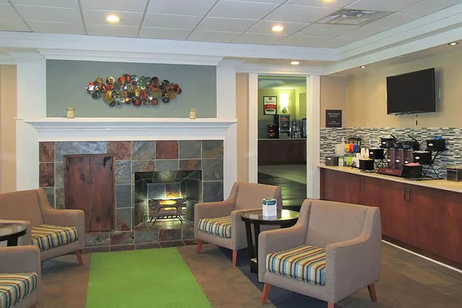 Days Inn by Wyndham Cedartown hotel detail image 2