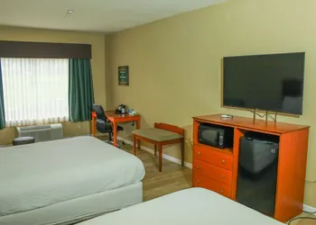 Days Inn by Wyndham Cedartown hotel thumbnail 8