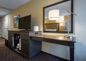 Hampton Inn Meridian hotel thumbnail 5