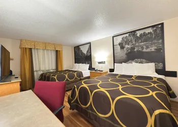 Super 8 by Wyndham Anderson/Clemson Area hotel thumbnail 5