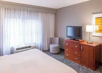 Courtyard Marriott Clemson hotel thumbnail 7