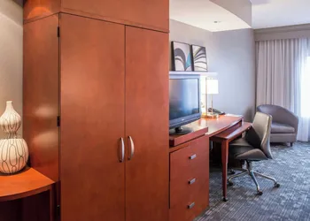 Courtyard Marriott Clemson hotel thumbnail 8