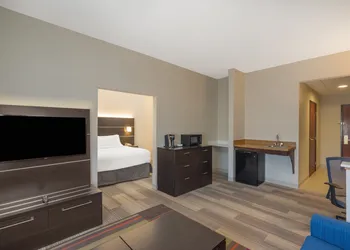 Holiday Inn Express Bloomsburg by IHG hotel thumbnail 8