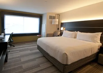 Holiday Inn Express & Suites Johnstown by IHG hotel thumbnail 4
