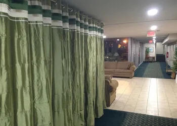 Rodeway Inn Bedford hotel thumbnail 3