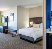 Holiday Inn Express Hotel & Suites Bastrop by IHG hotel detail image 7