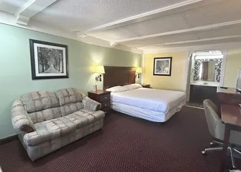 Knights Inn Somerset hotel thumbnail 2