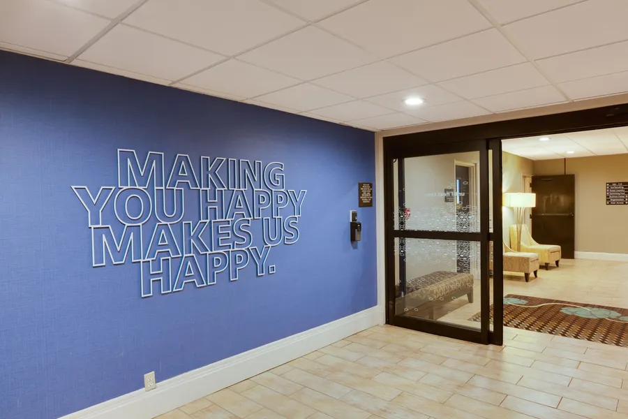 Hampton Inn Somerset hotel detail image 2