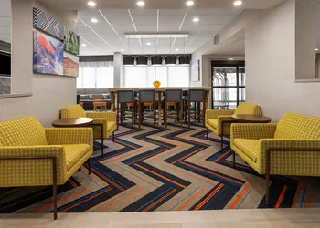 Hampton Inn Somerset hotel thumbnail 5