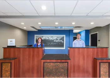 Hampton Inn Somerset hotel thumbnail 7