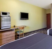 Microtel Inn & Suites by Wyndham Johnstown hotel detail image 5