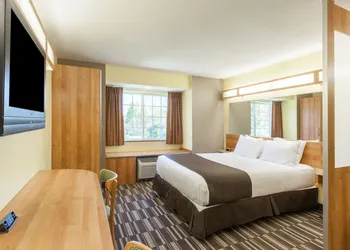 Microtel Inn & Suites by Wyndham Johnstown hotel thumbnail 7