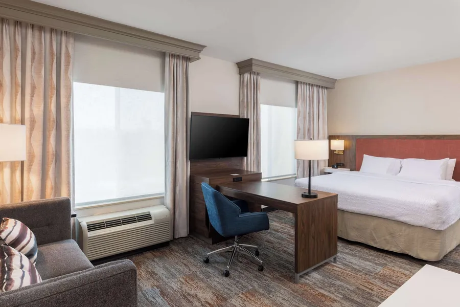 Hampton Inn & Suites Yuba City hotel detail image 6