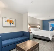 Holiday Inn Express Hotel & Suites Lincoln by IHG hotel detail image 5