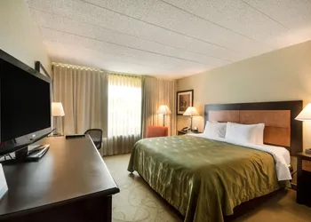 Chester Hotel & Conference Center hotel thumbnail 4