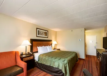 Chester Hotel & Conference Center hotel thumbnail 8