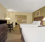 Super 8 by Wyndham Monticello hotel detail image 5