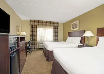 Super 8 by Wyndham Monticello hotel thumbnail 7