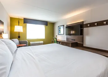 Holiday Inn Express Exton by IHG hotel thumbnail 5