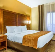 Comfort Suites Ramsey hotel detail image 7
