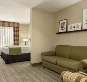 Country Inn & Suites by Radisson, Lima hotel detail image 4