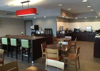 Country Inn & Suites by Radisson, Lima hotel thumbnail 8