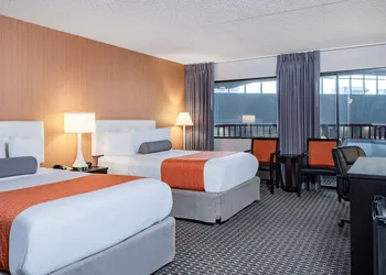 Howard Johnson by Wyndham Lima hotel thumbnail 8